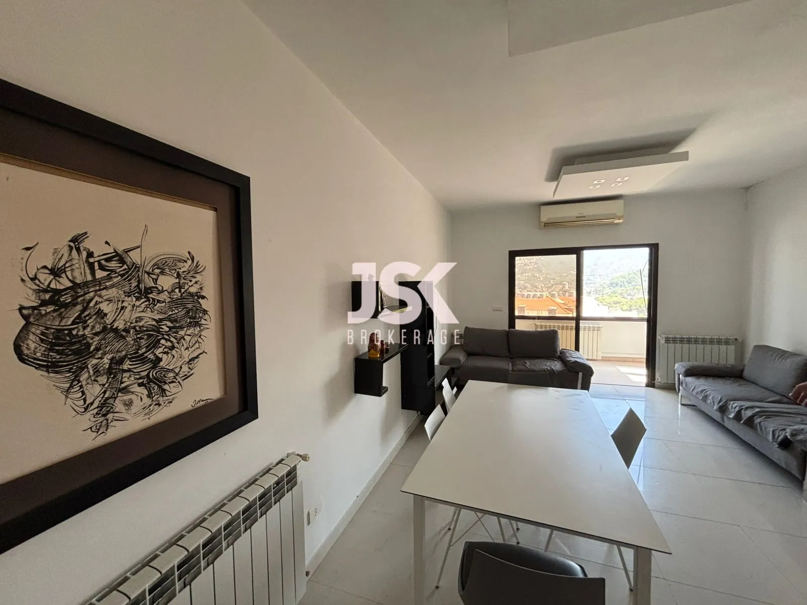 Apartment for Rent in Mazraat Yachoua