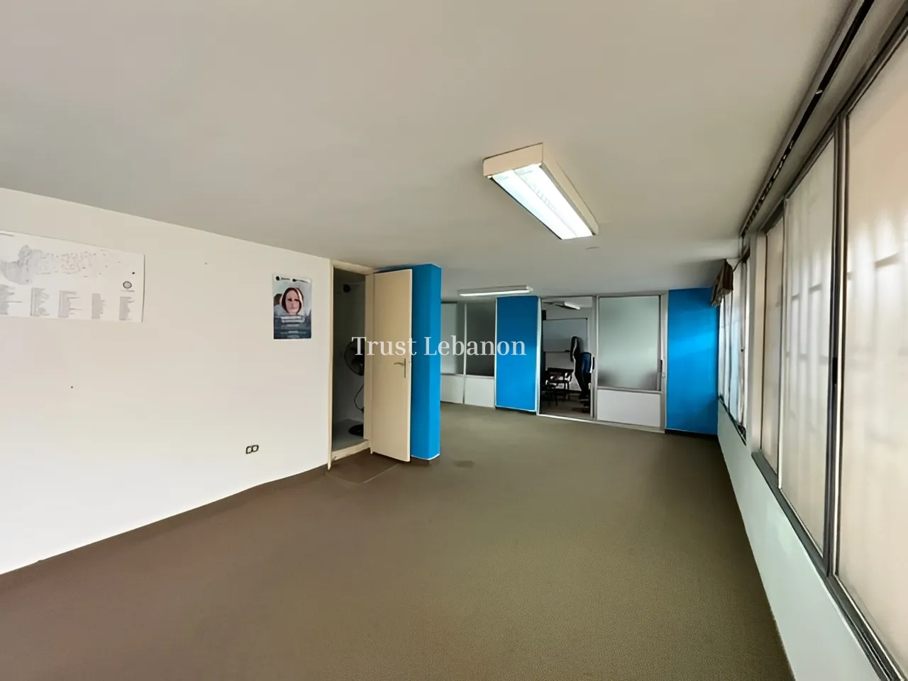 Office for rent in Jdeideh, Lebanon