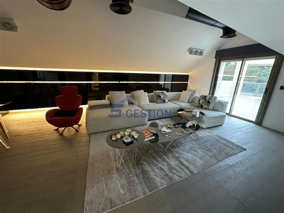 Duplex for Sale in Montiverdi