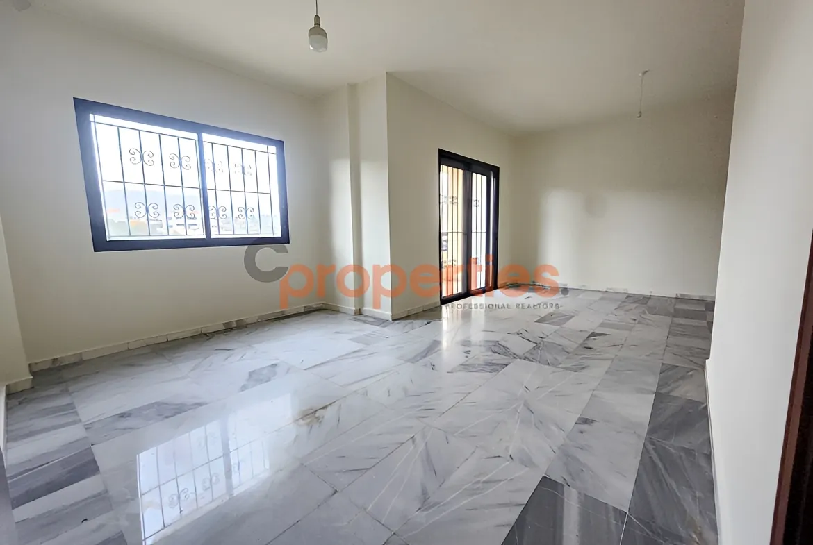 Apartment for Sale in Aamchit