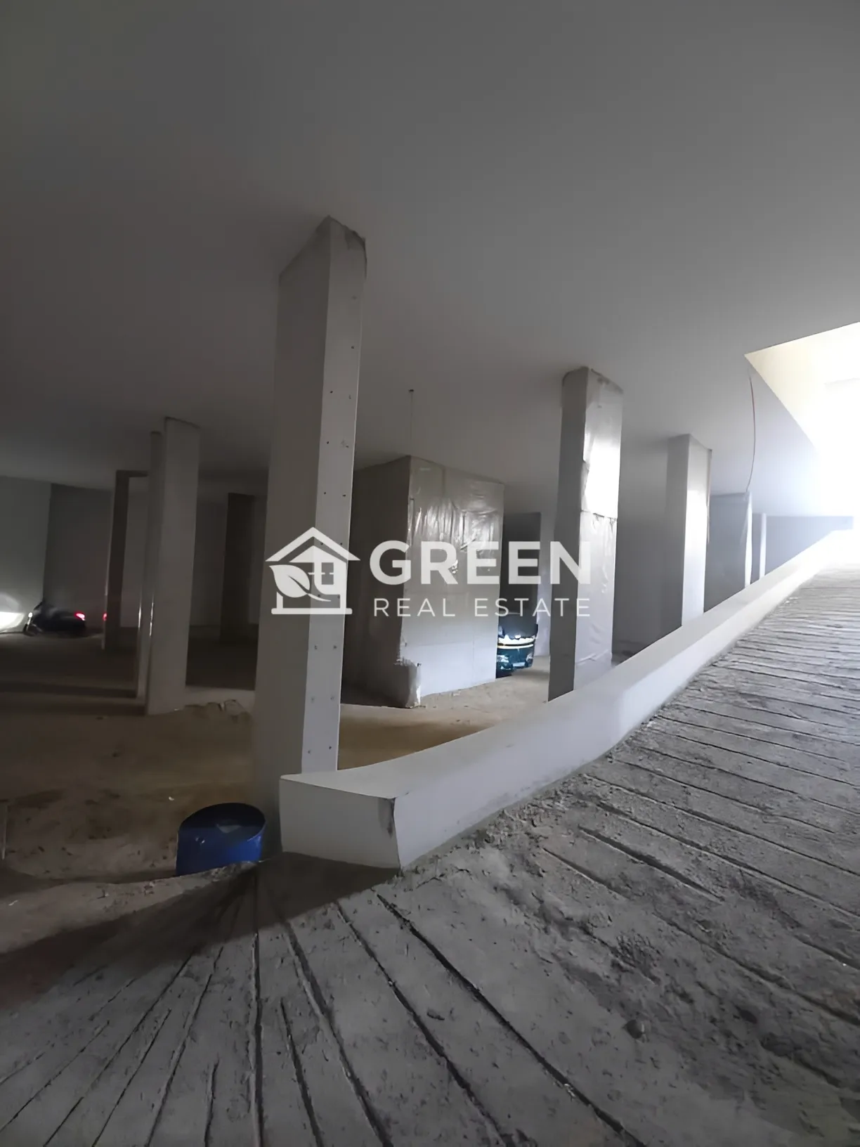Warehouse for rent in Sabtieh، baouchriyeh, lebanon