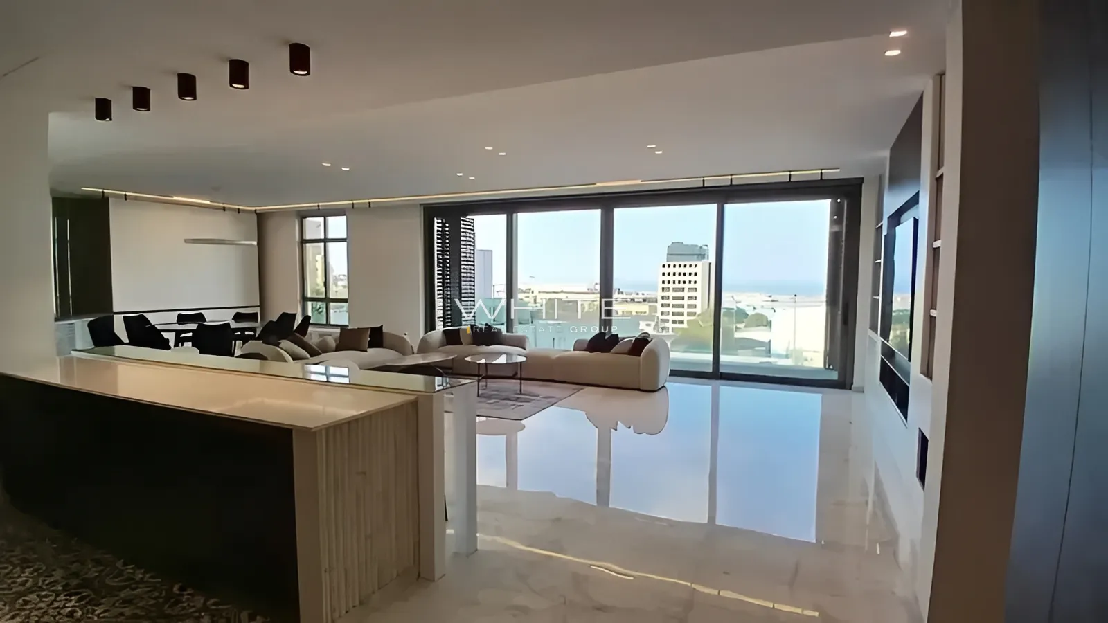 Apartment for Sale in Gemmayze - 3 bed, 5 bath