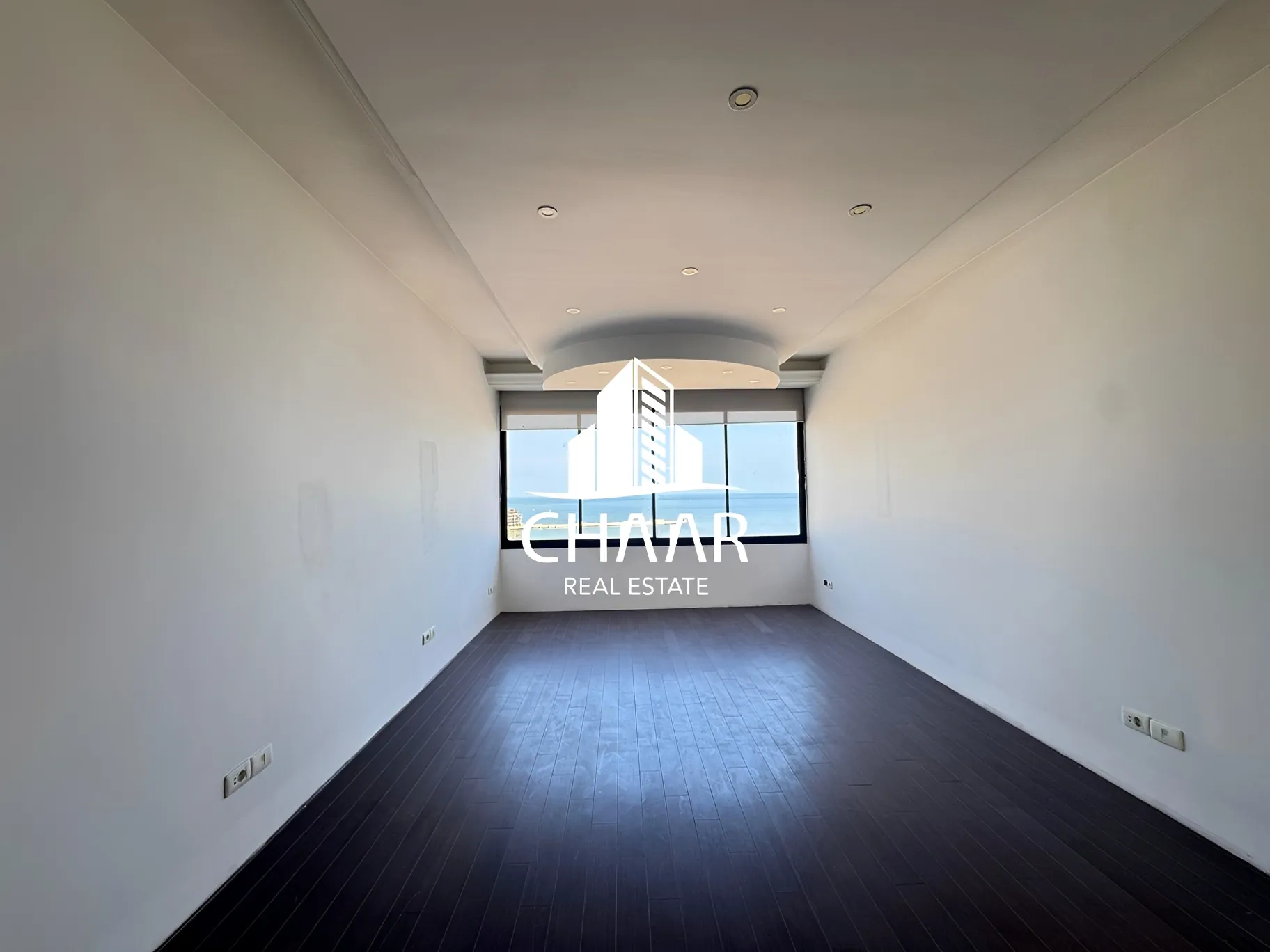 Office for rent in Zalqa