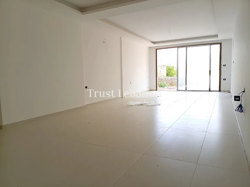 Apartment for sale in Jouret El Ballout, Lebanon