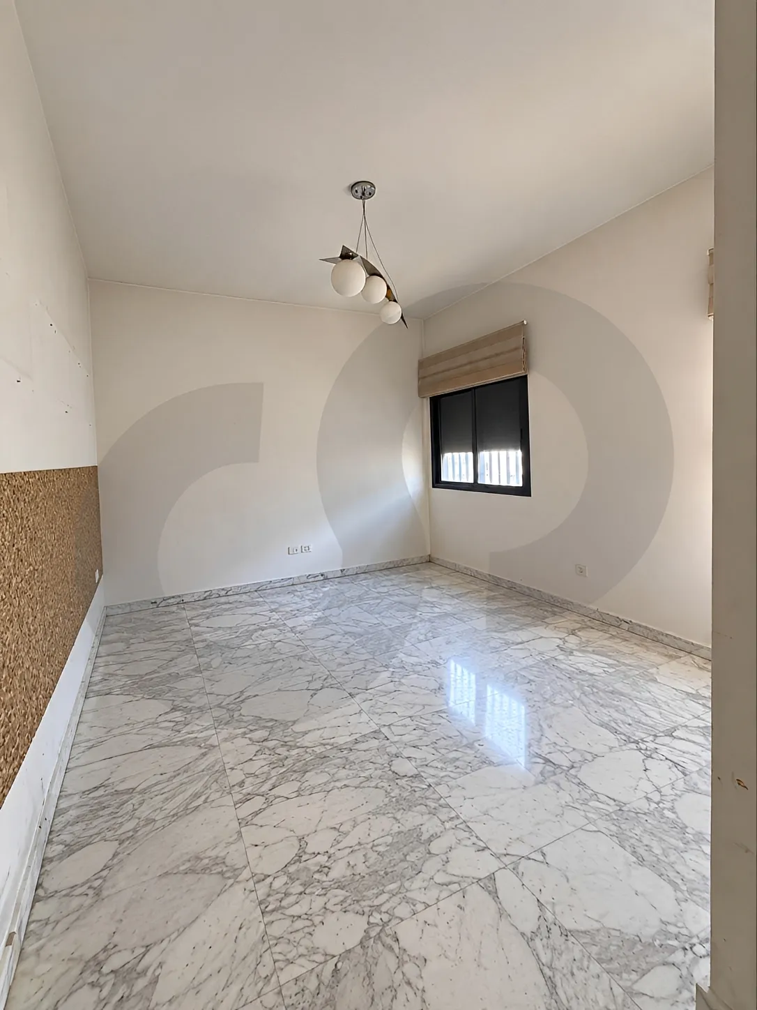 Apartment for Sale in Haret Sakher