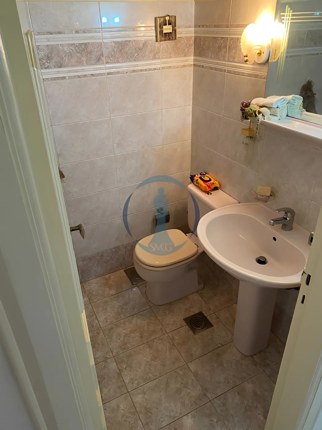 Apartment for sale in Ballouneh