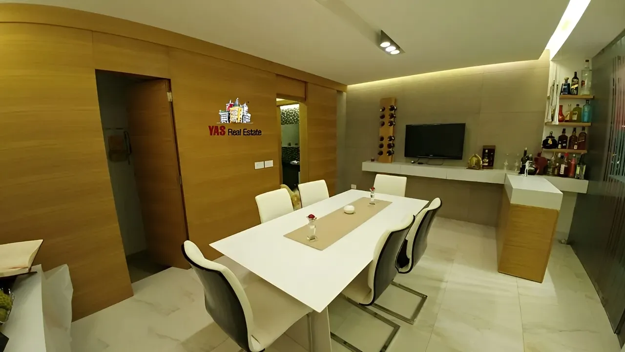 Apartment for Sale in Ballouneh
