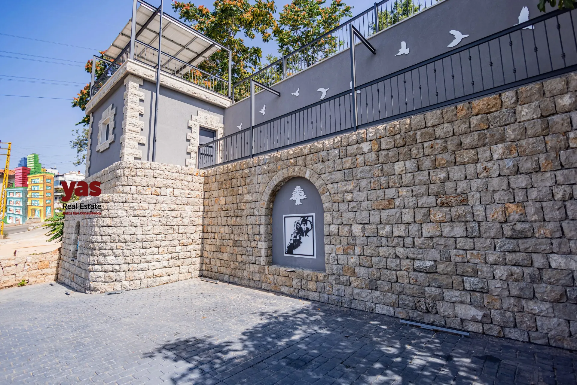 Villa for Sale in Ashqout