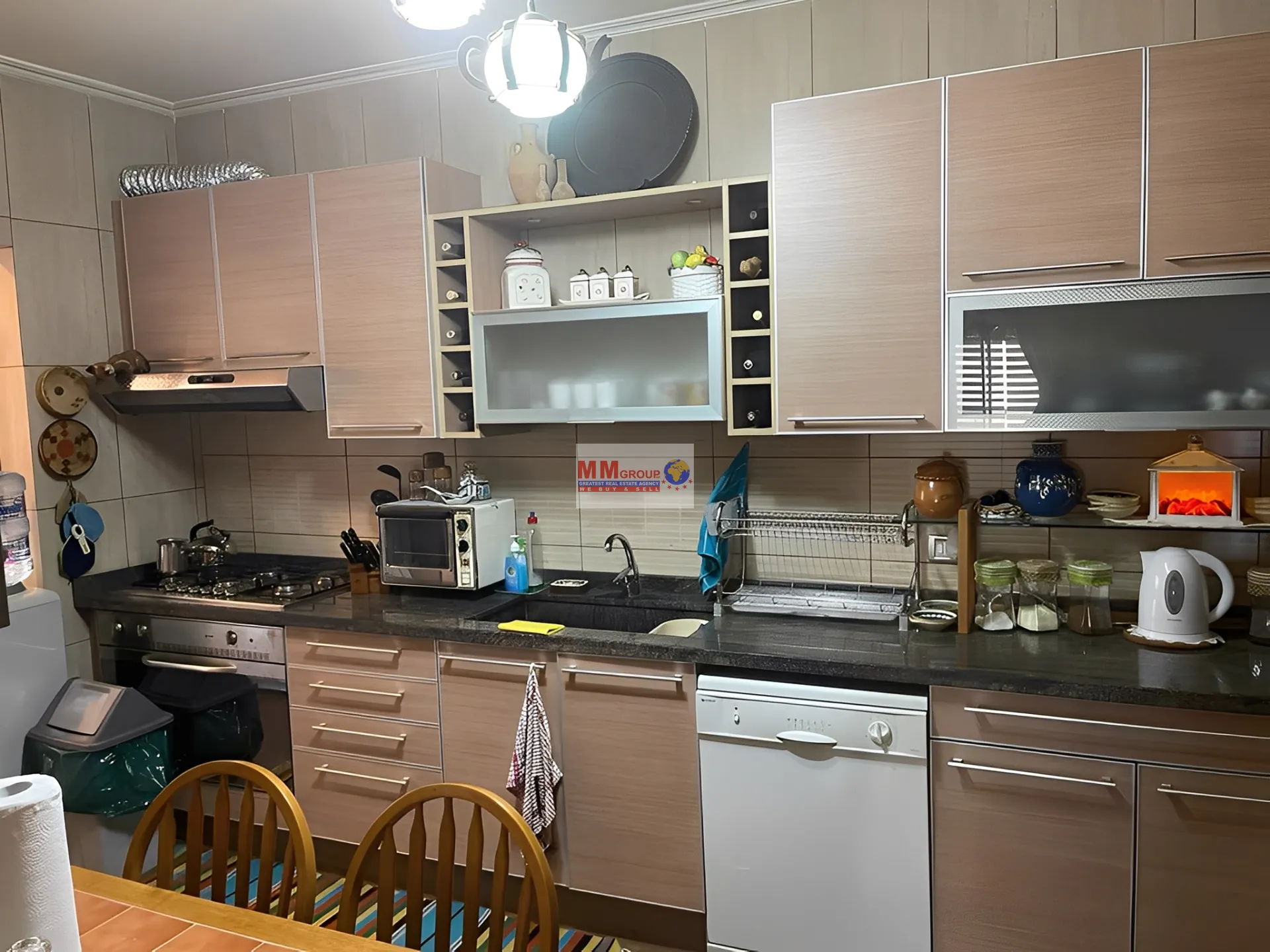 Apartment for Sale in Ain Saade