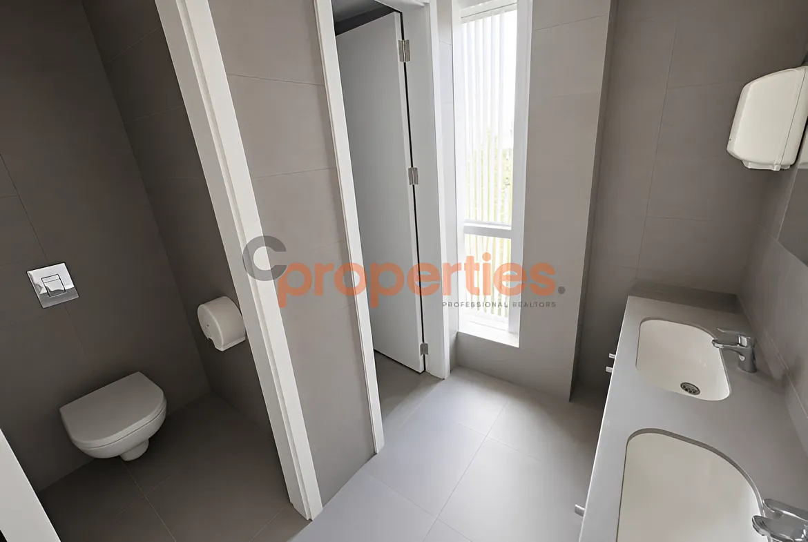 Commercial Building for Rent in Dekwaneh