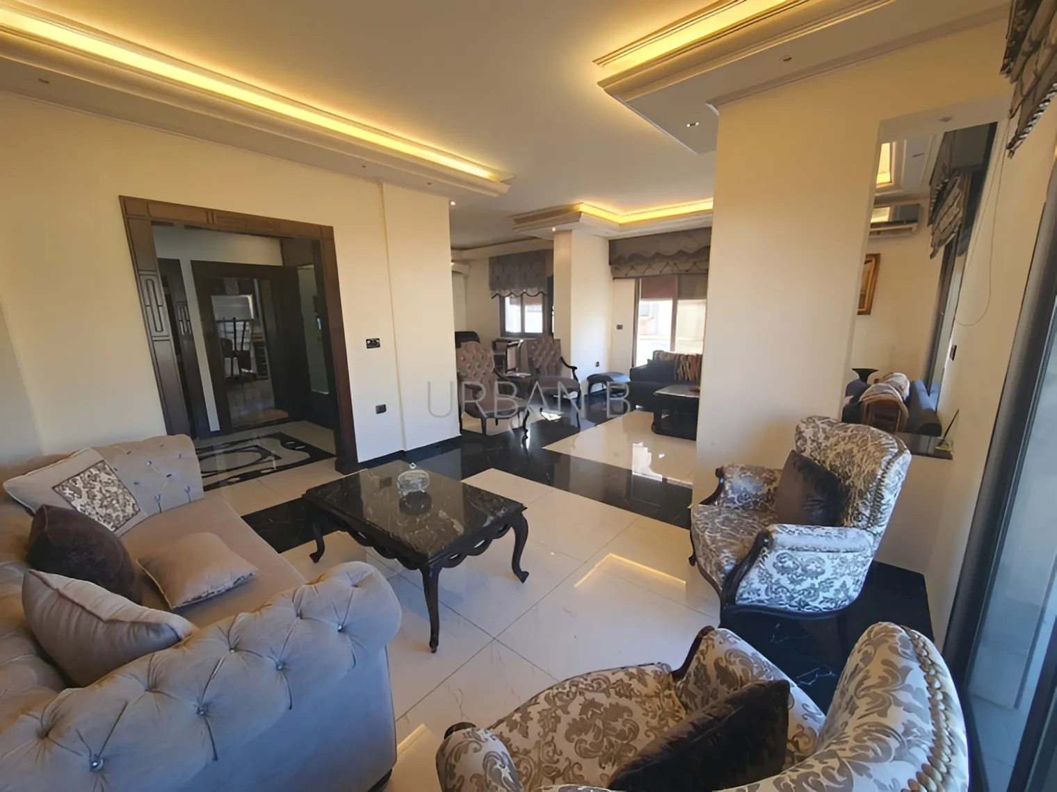 Apartment for Sale in Ramlet El Baida, Bayrut, Lebanon