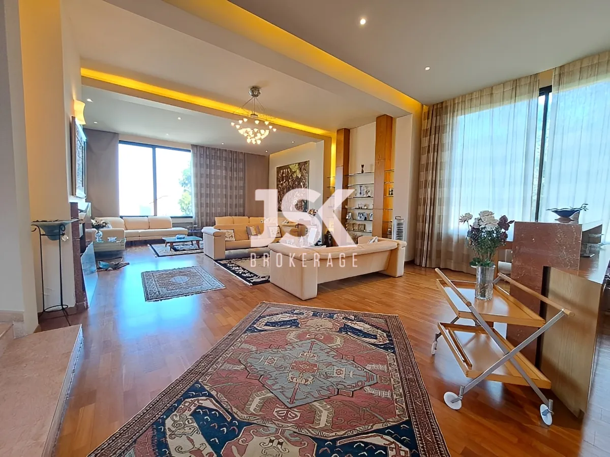 Villa for Sale in Ain Aar, Lebanon - 5 bed, 7 bath