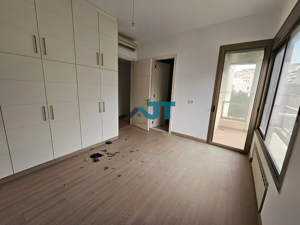 Apartment for Sale in Mtayleb