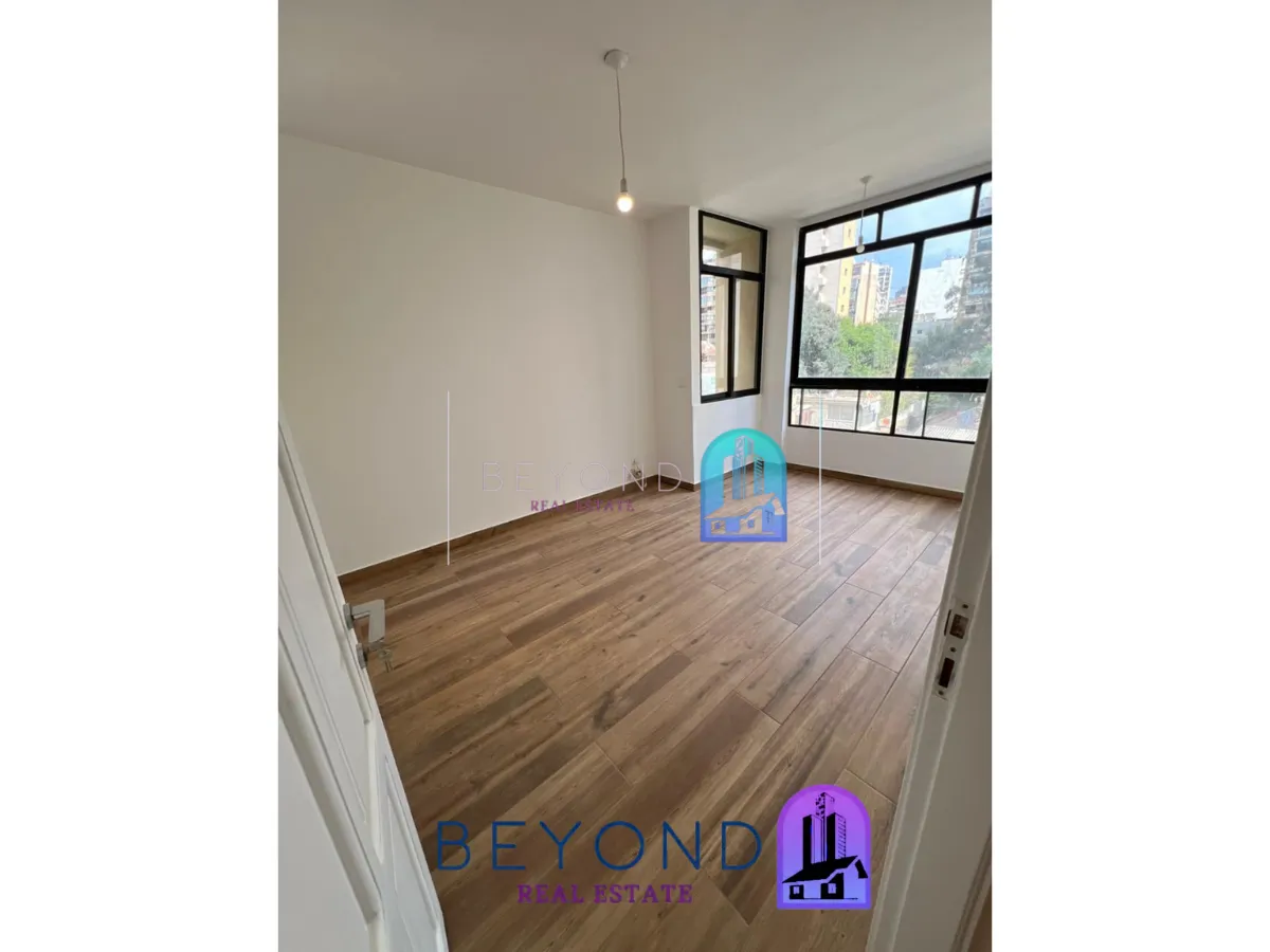 Apartment for sale in Ain Al Tineh, Bayrut, Lebanon