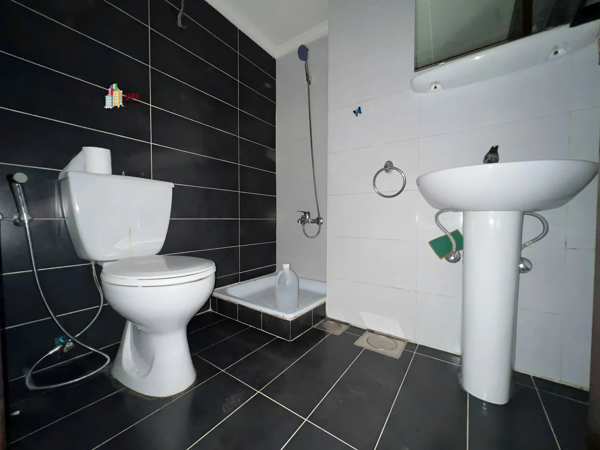 Apartment for Sale in Zouk Mosbeh - 3 bed, 3 bath