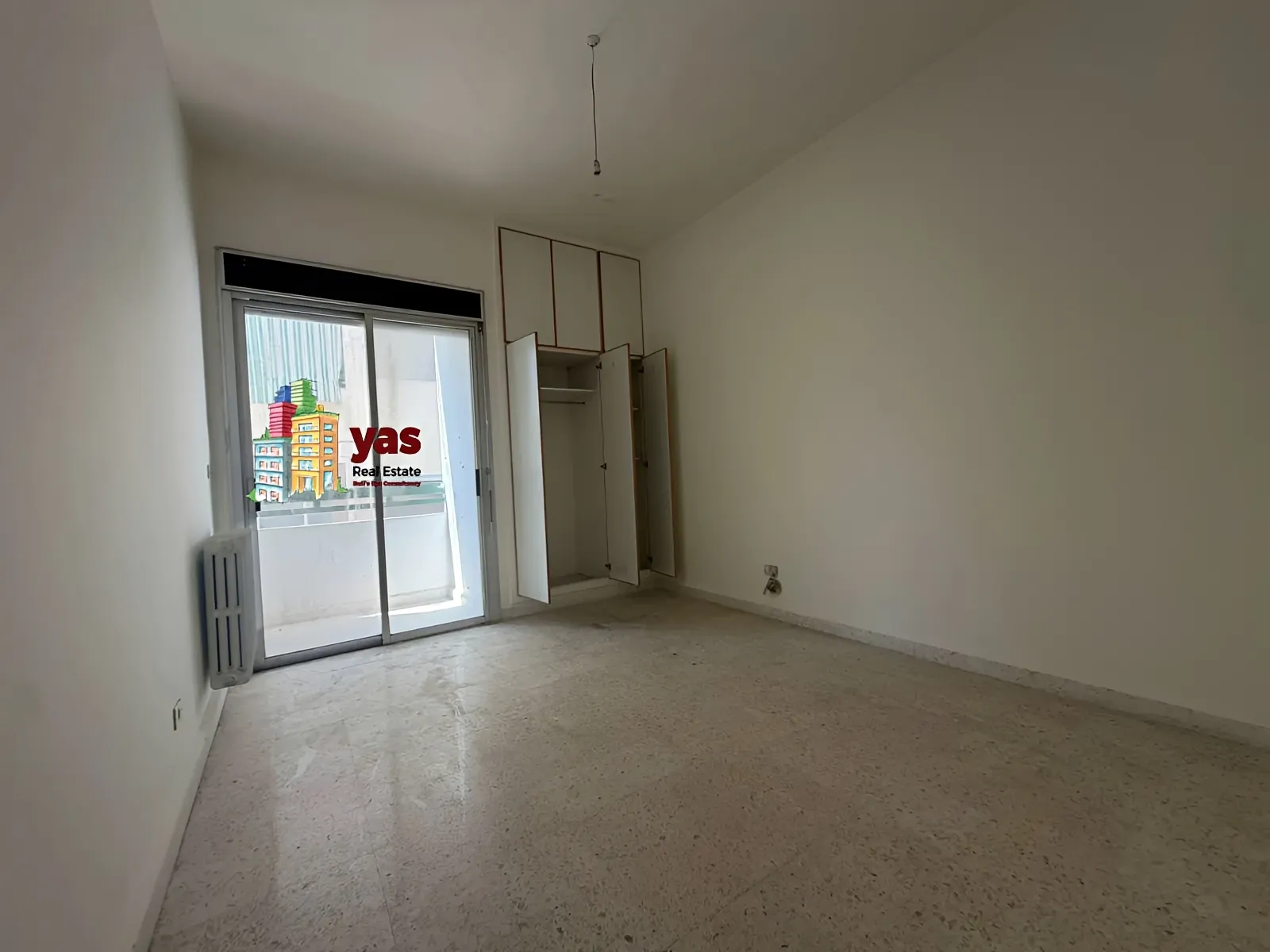 Apartment for Sale in Ballouneh