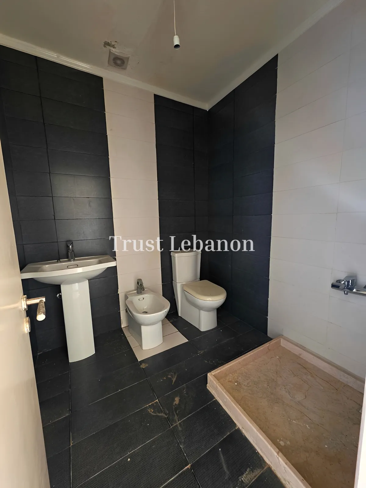 Apartment for sale in Kfaryassine, Lebanon
