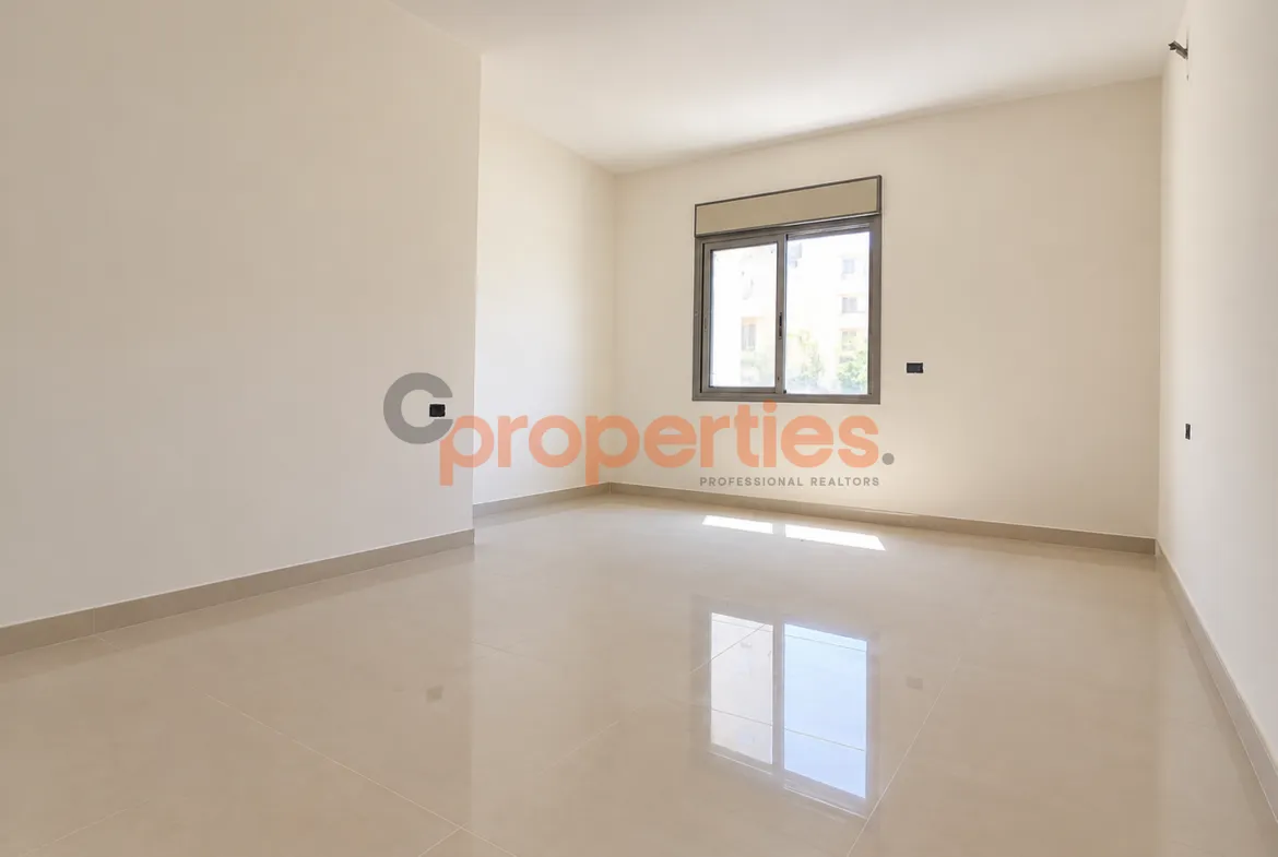 Apartment for Sale in Tabarja
