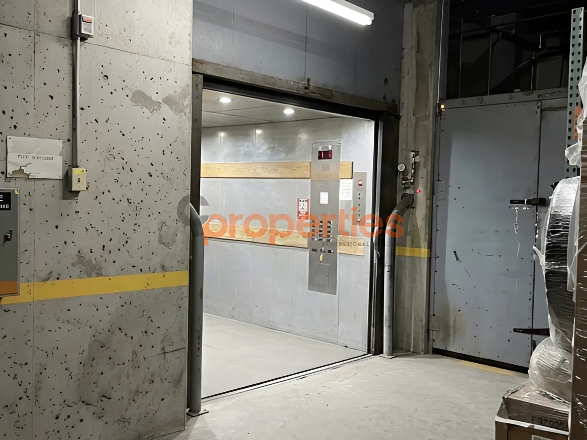 Industrial Unit for Sale in Sin El Fil