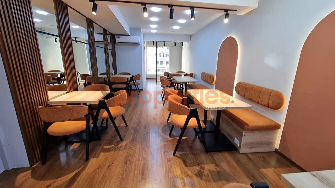 Office for Sale in Achrafieh