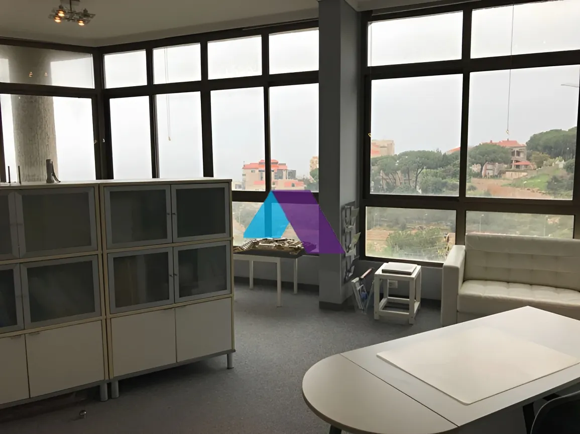 Office for sale in Mtayleb