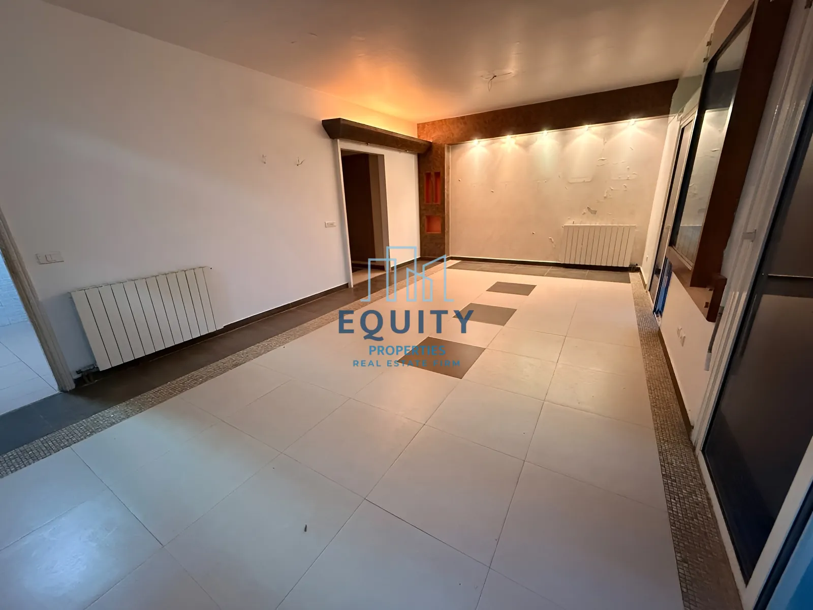 Apartment for sale in Qornet El Hamra