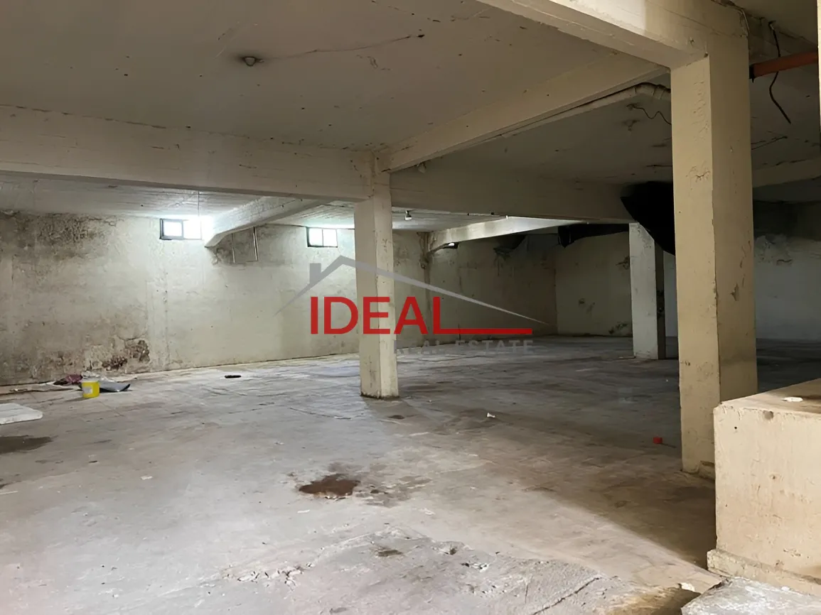 Warehouse for sale in Baouchriyeh, Lebanon