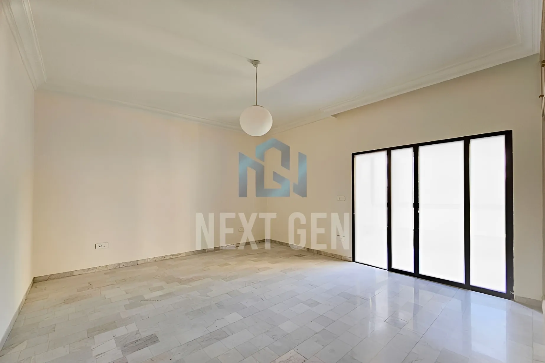 Apartment for rent in Ramleh Al Bayda, Beirut, Lebanon