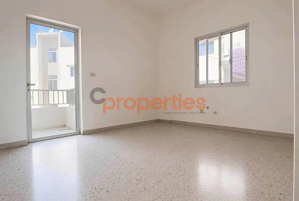 Apartment for Sale in Tabarja