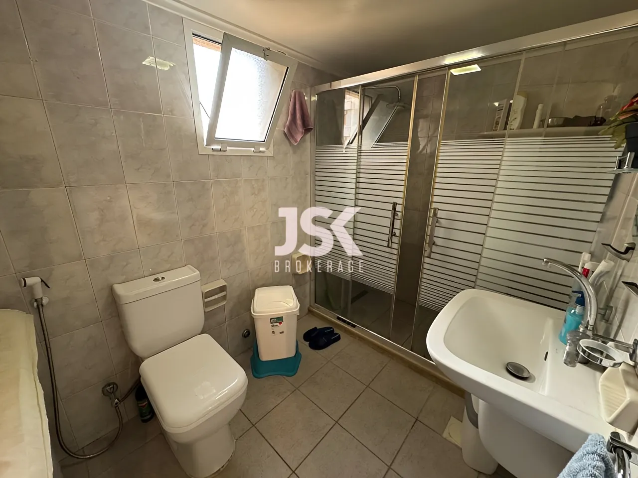 Apartment for Sale in Ras Al Naba'a