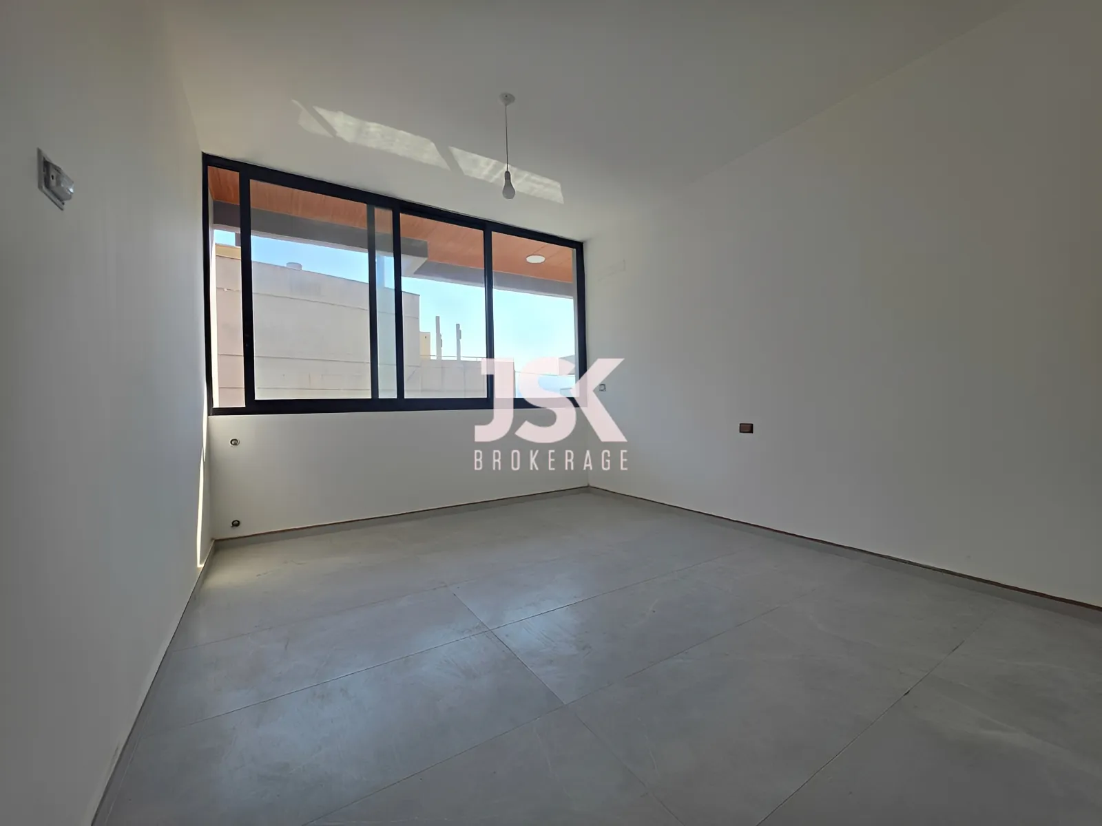 Apartment for Sale in Forn El Chebbak - 3 bed, 3 bath