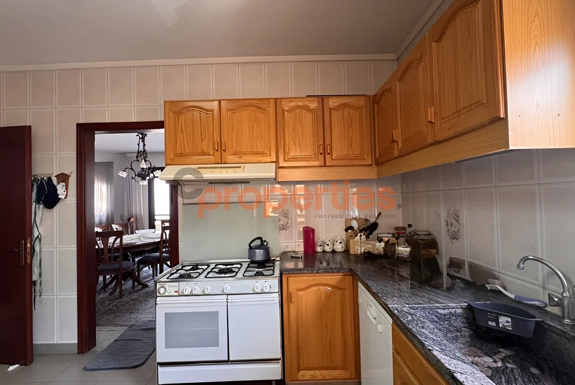 Apartment for Sale in Aaoukar