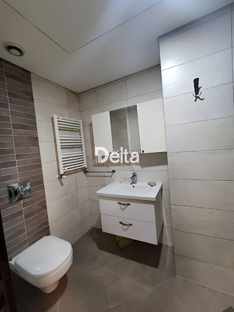 Residential in Ain Al Mraiseh, baabda