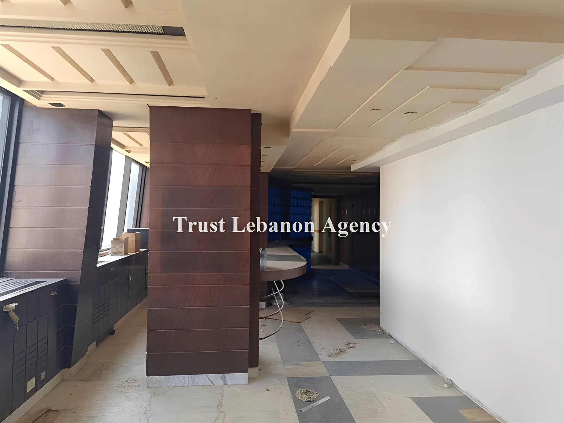 Office for rent in Achrafieh