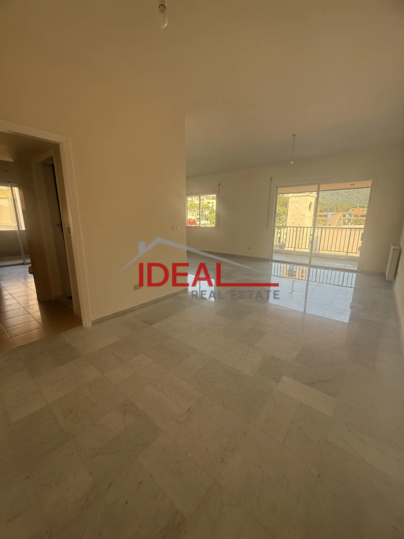 Apartment for rent in Qornet Chahouane, Lebanon - 3 bed, 3 bath