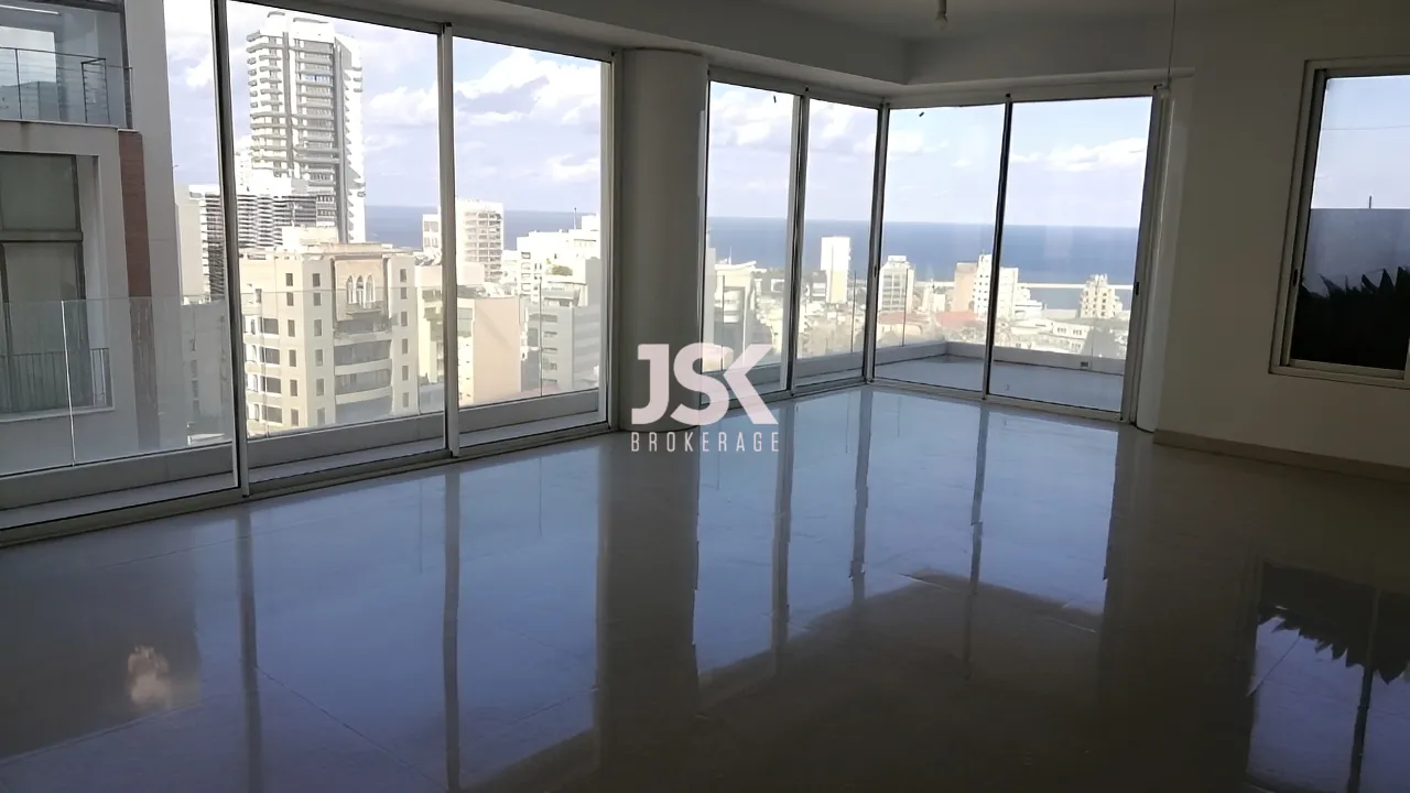 Apartment for Sale in Achrafieh - 3 bed, 3 bath