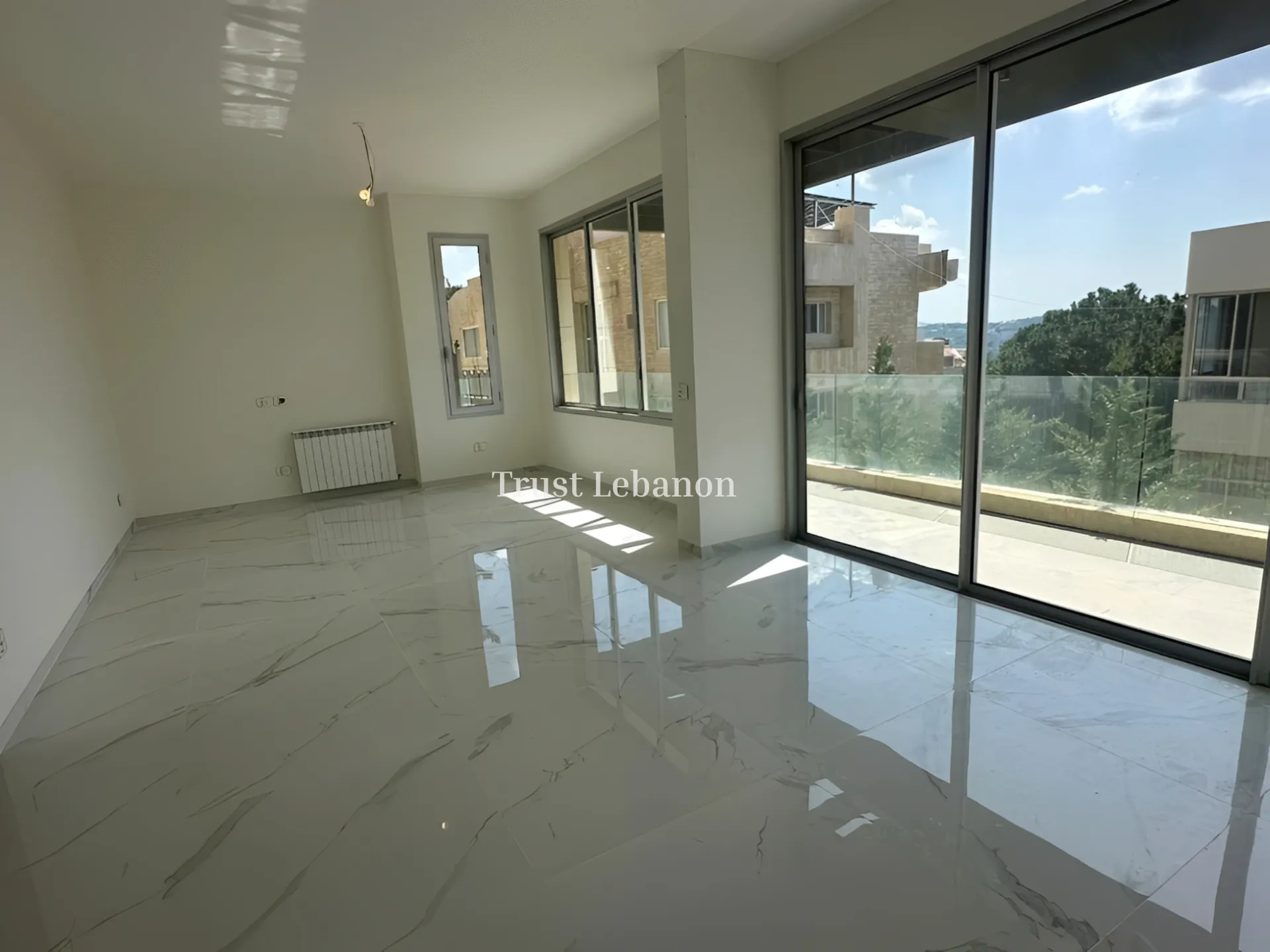 Apartment for sale in Montiverdi, Lebanon - 3 bed, 4 bath