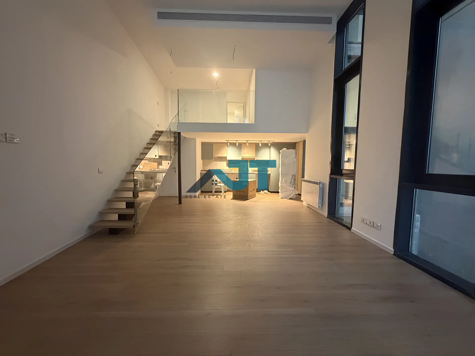 Duplex for rent in Gemmayzeh