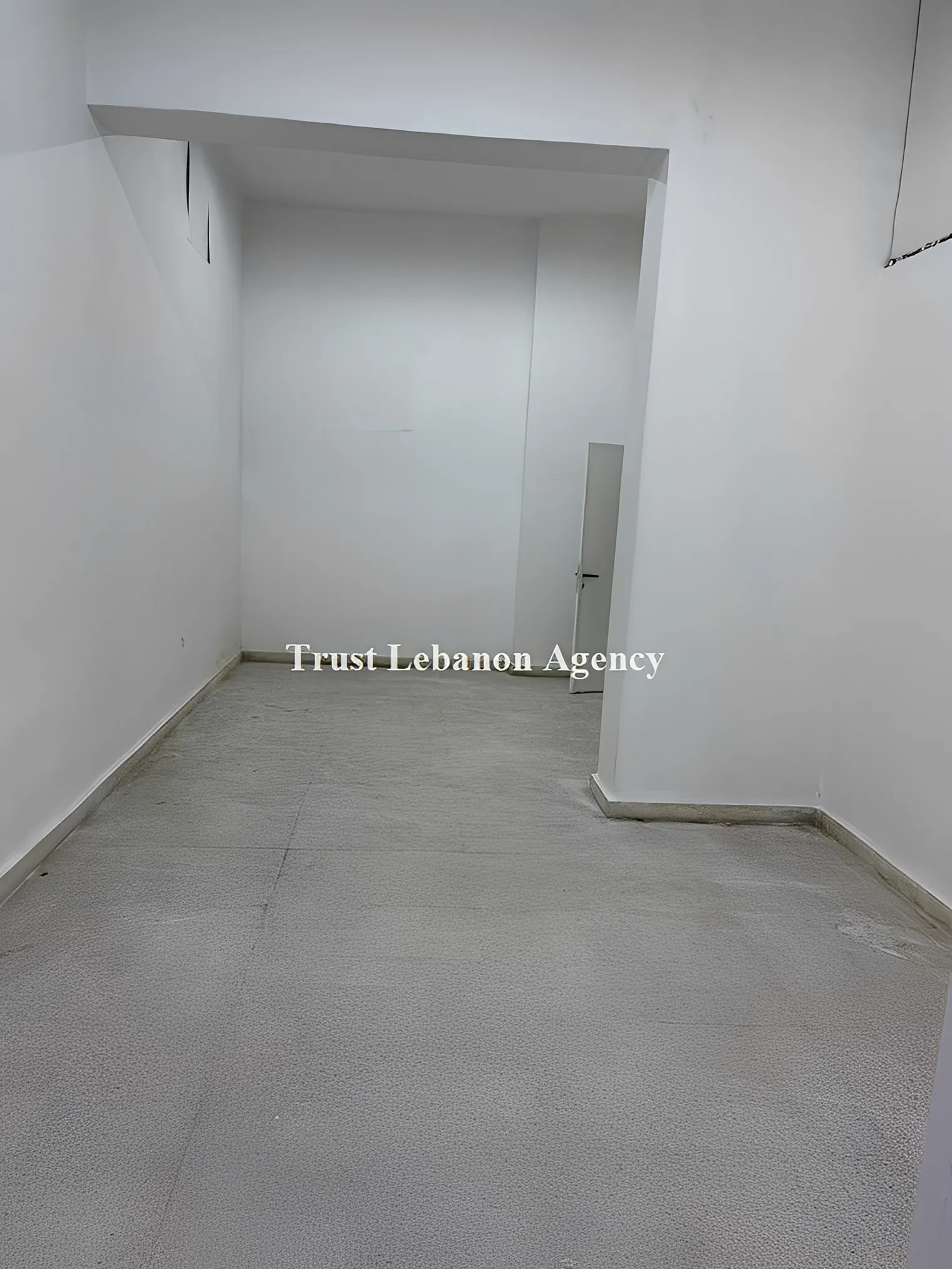 Commercial Property For Sale in Achrafieh, Mar Meter