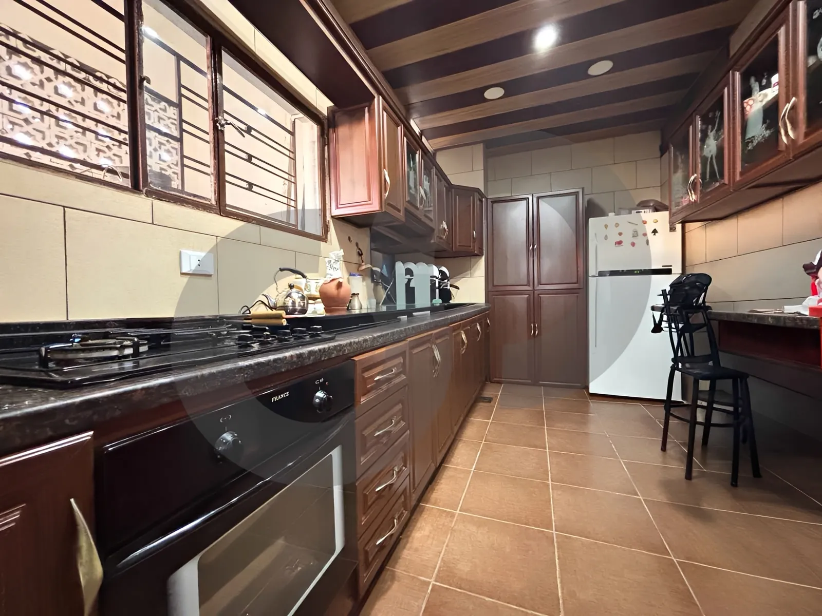 Apartment for Sale in Ain Anoub