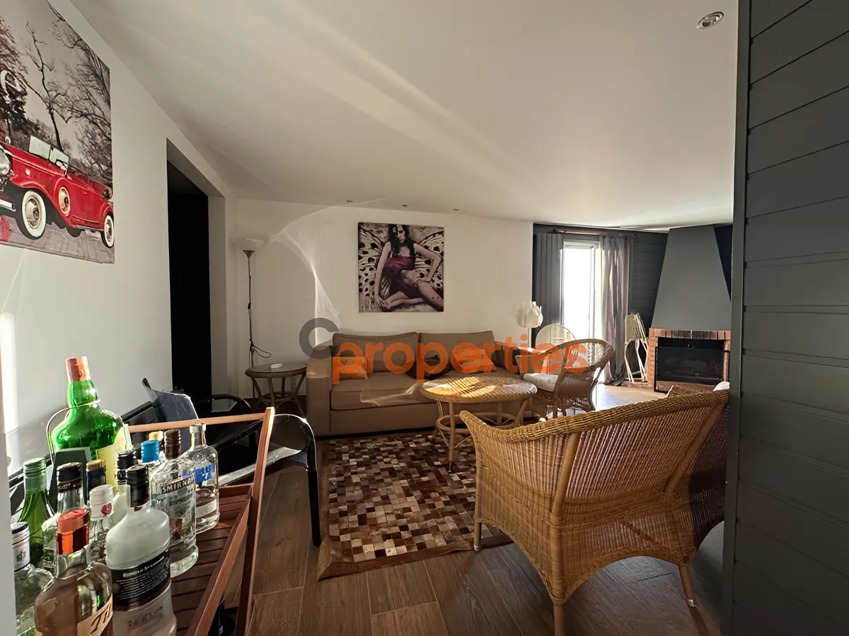 Chalet for Sale in Faraiya