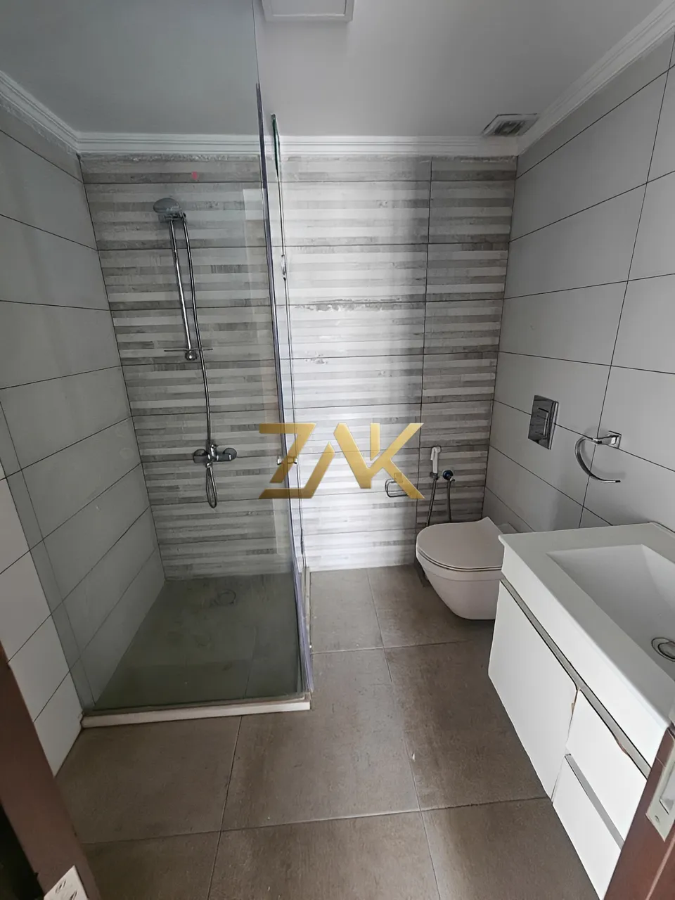 Apartment for Sale Verdun - 3 bed, 3 bath