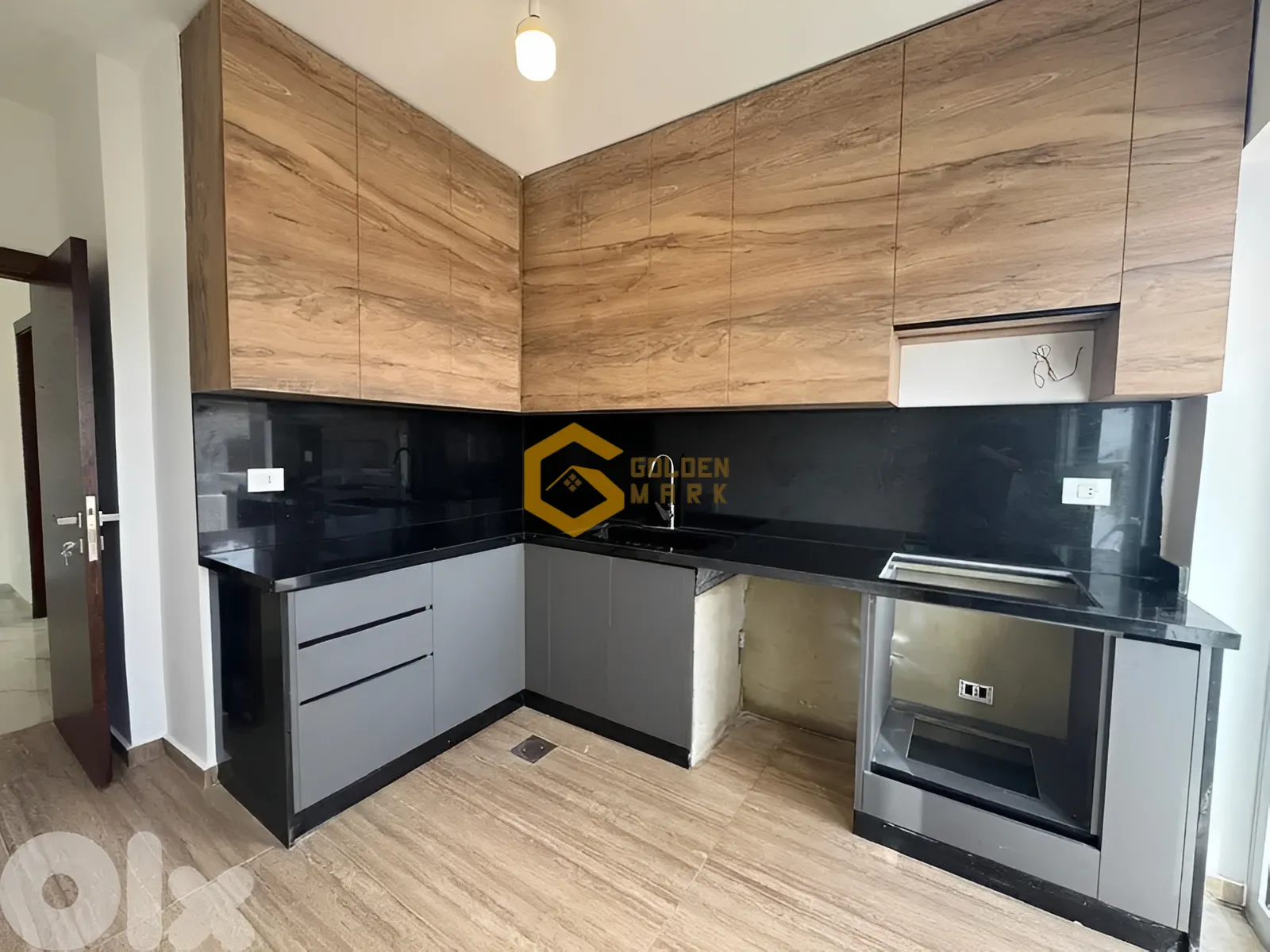 Apartment for Sale in Ballouneh