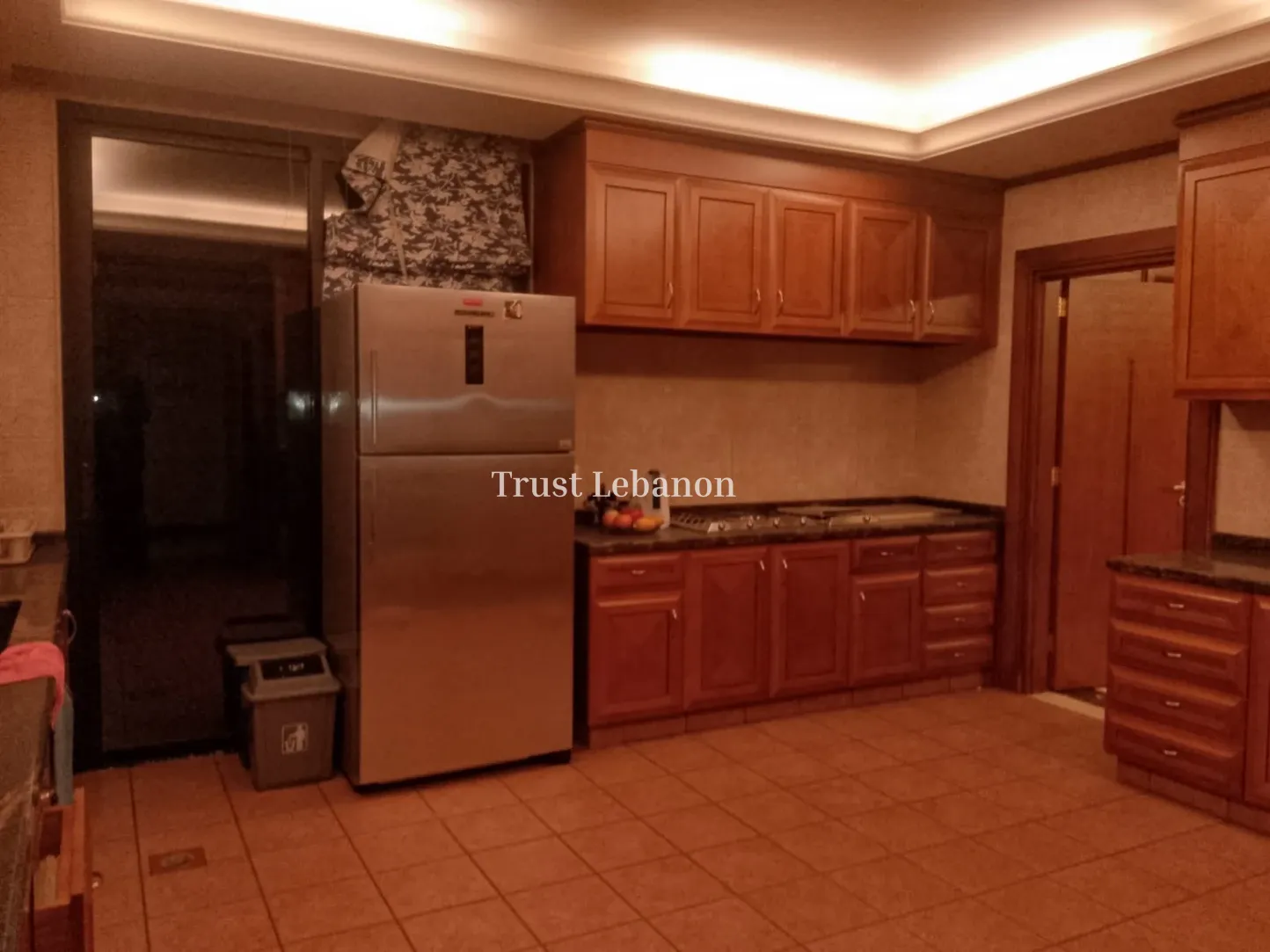 Office for rent in Sin El Fil, Lebanon