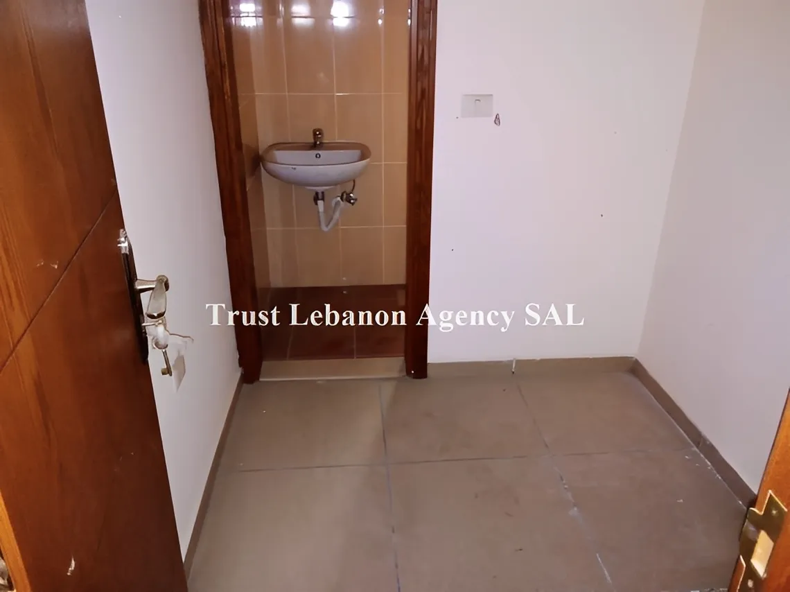 Apartment for Sale in Dohet Aramoun Alay Lebanon