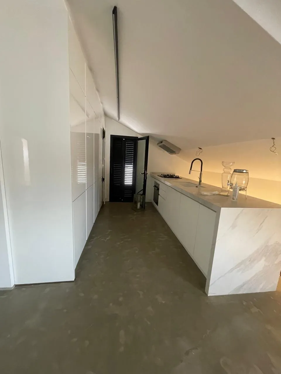Duplex for sale in Aoukar, Lebanon - 5 bed, 8 bath