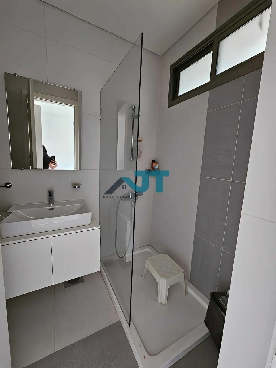 Apartment for Sale in Mtayleb