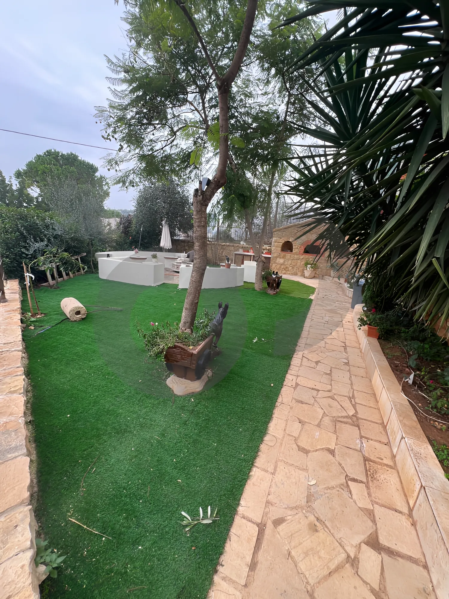 Villa for Sale in Baisour