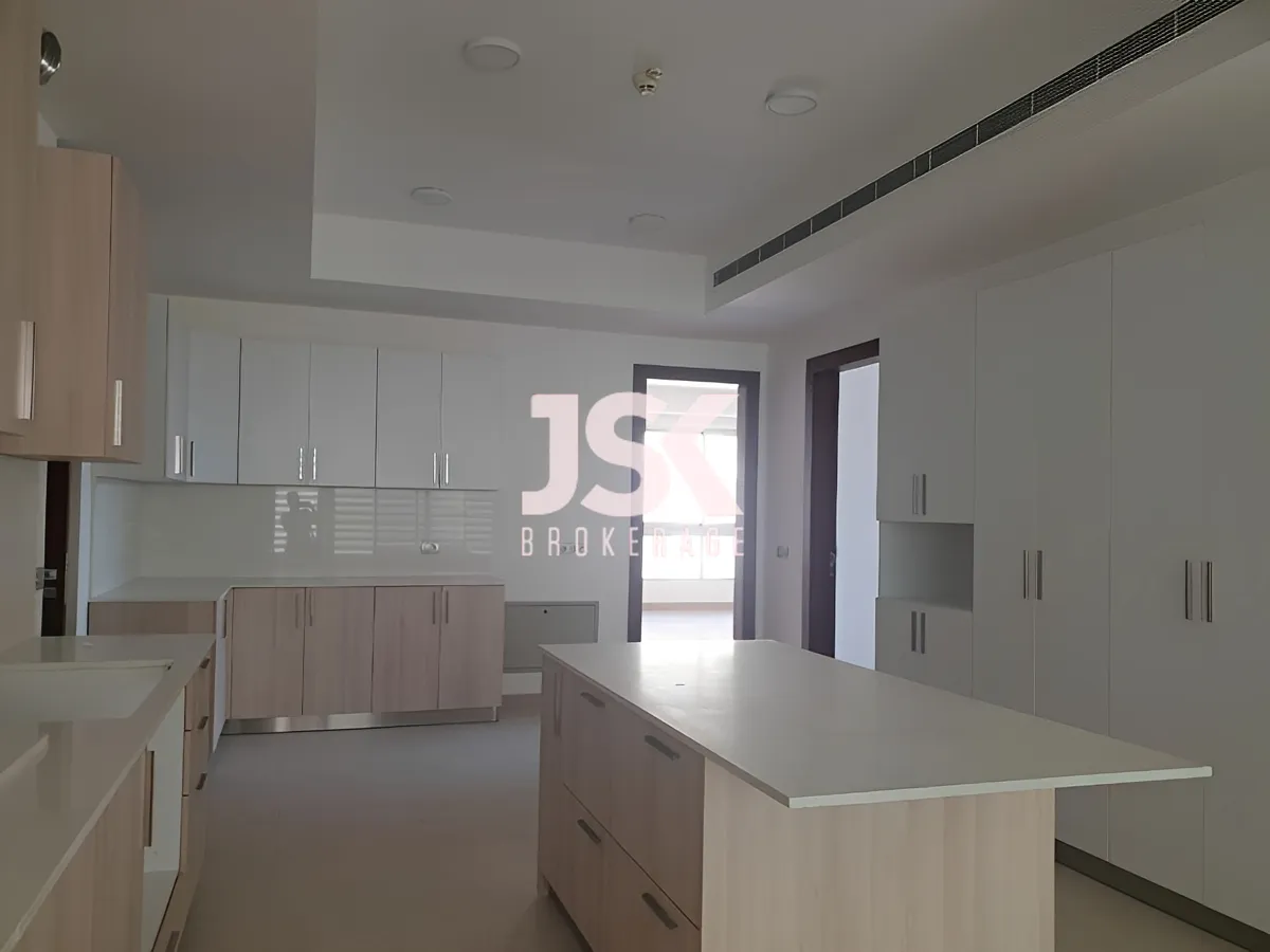 Apartment for Sale in Caree d'or, Achrafieh, Beirut, Lebanon