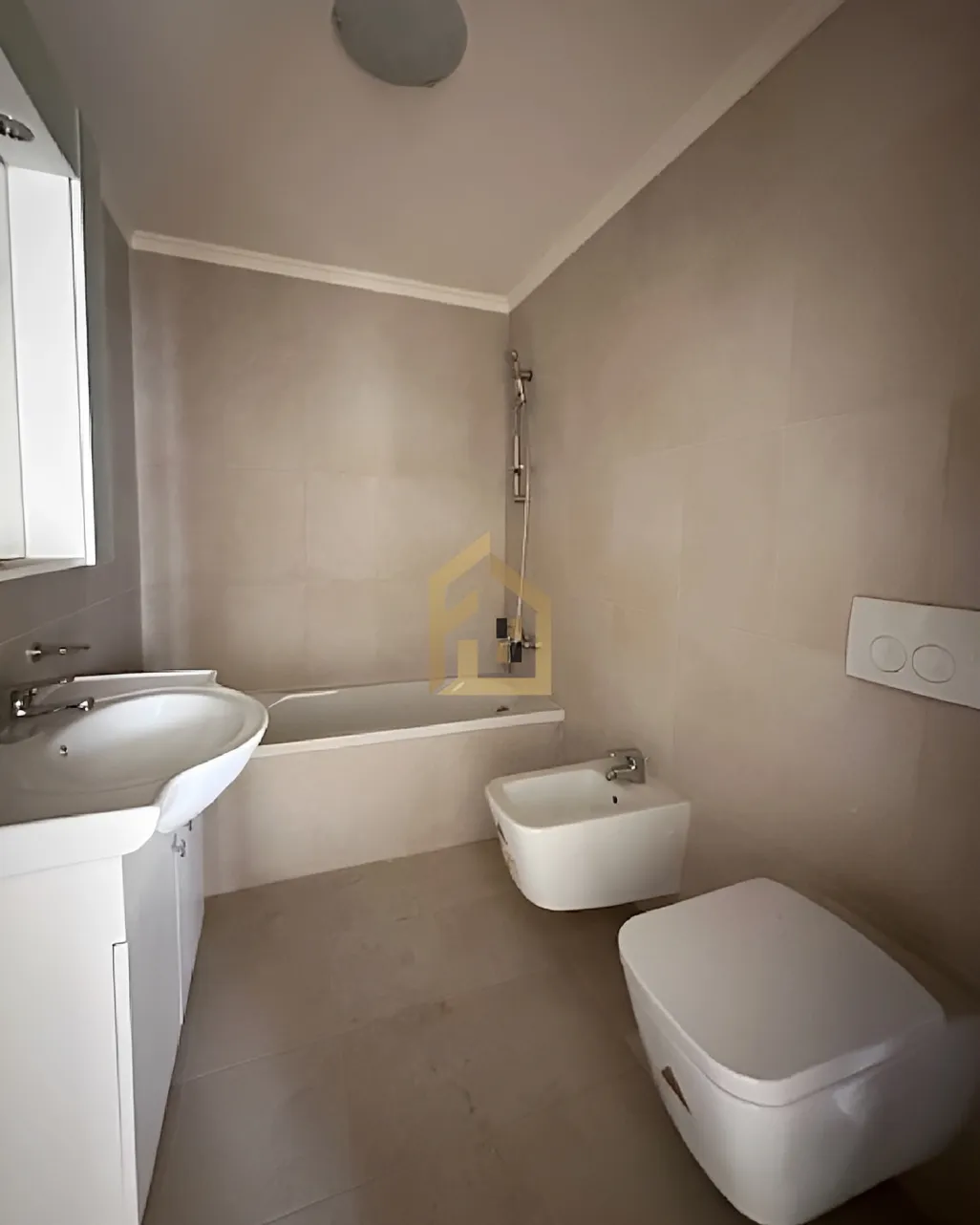 Apartment for rent in Hadath, Lebanon